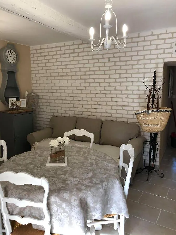 Provence Luberon Bonnieux Location Gite Chez Marcelle Apartment 0*,  France